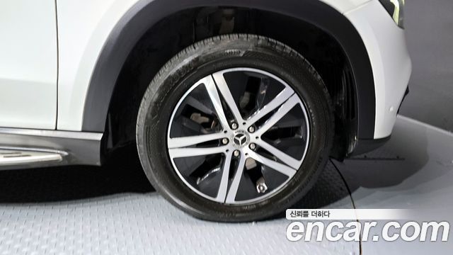 Mercedes-Benz GLE-Class GLE300d 4MATIC