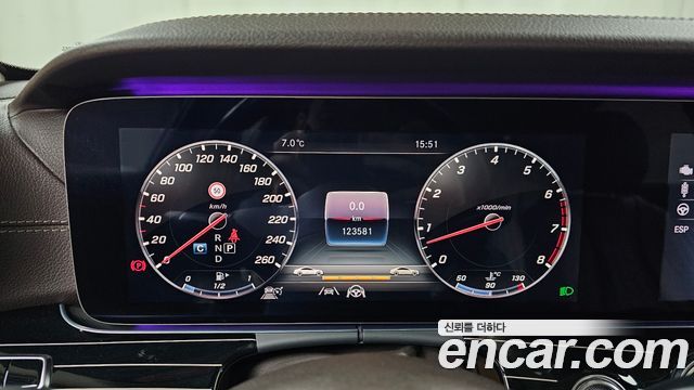 Mercedes-Benz E-Class E450 4MATIC Exclusive