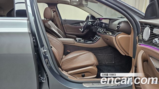 Mercedes-Benz E-Class E450 4MATIC Exclusive