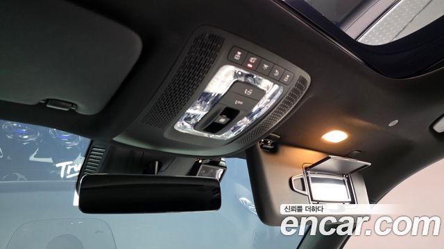 Mercedes-Benz GLB-Class GLB250 4MATIC