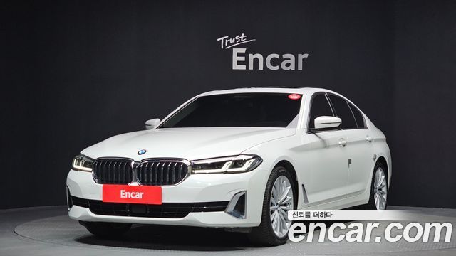 BMW 5-Series 530i Luxury