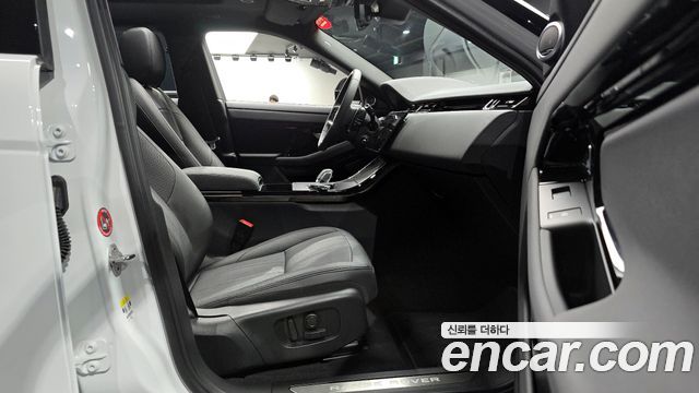 Land Rover Range Rover Evoque P250 Dynamic SE