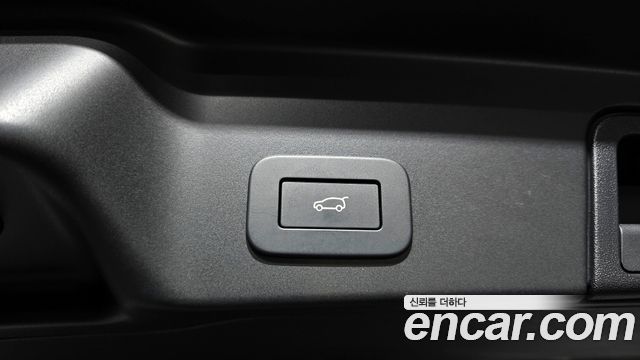 Land Rover Range Rover Evoque P250 Dynamic SE