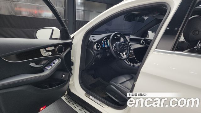 Mercedes-Benz GLC-Class GLC300 4MATIC