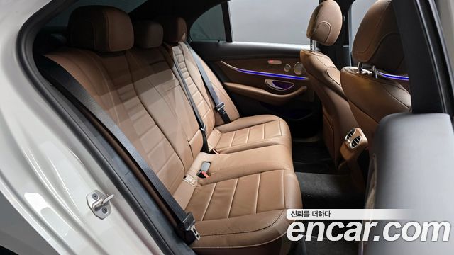 Mercedes-Benz E-Class E220d 4MATIC Exclusive