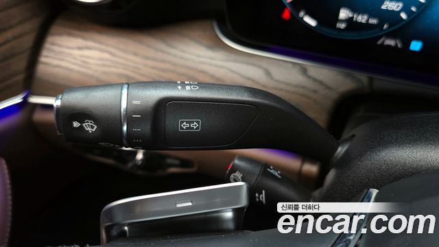 Mercedes-Benz E-Class E220d 4MATIC Exclusive