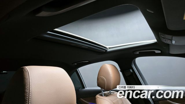 Mercedes-Benz E-Class E220d 4MATIC Exclusive
