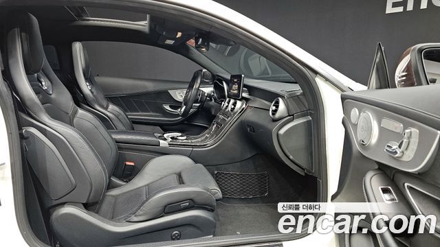 Mercedes-Benz C-Class C63 AMG Coupe