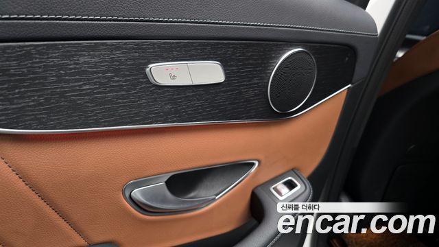 Mercedes-Benz GLC-Class GCL300 4MATIC Coupe