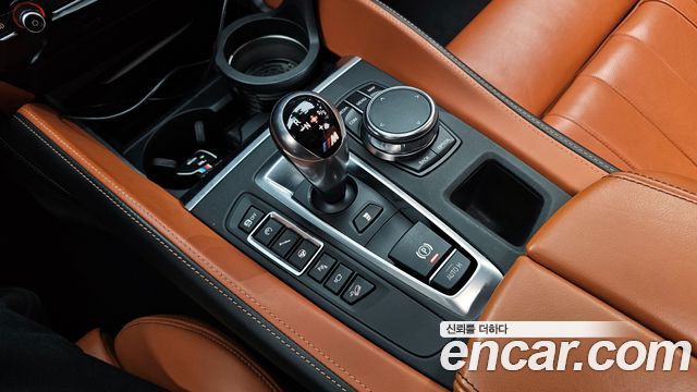 BMW X6M 4.4