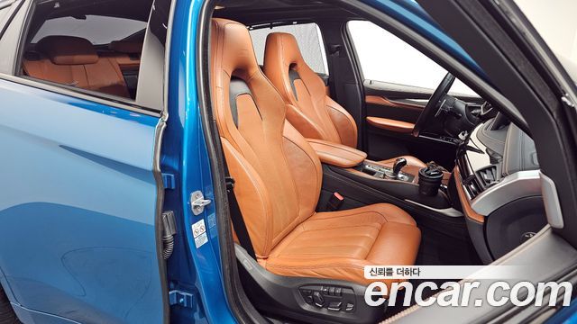 BMW X6M 4.4