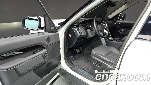 Land Rover Discovery 2.0 P300 SE