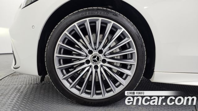 Mercedes-Benz C-Class C300 AMG Line