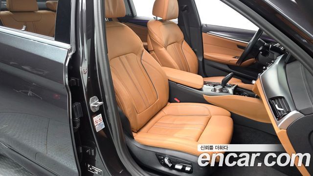 BMW 5-Series 520i M Sport