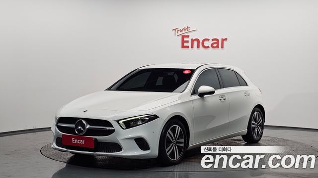 Mercedes-Benz A-Class A220 Hatchback