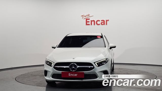 Mercedes-Benz A-Class A220 Hatchback
