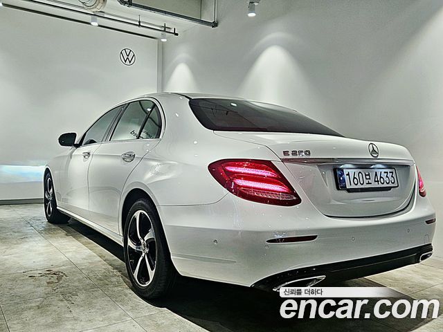 Mercedes-Benz E-Class E250 Avantgarde