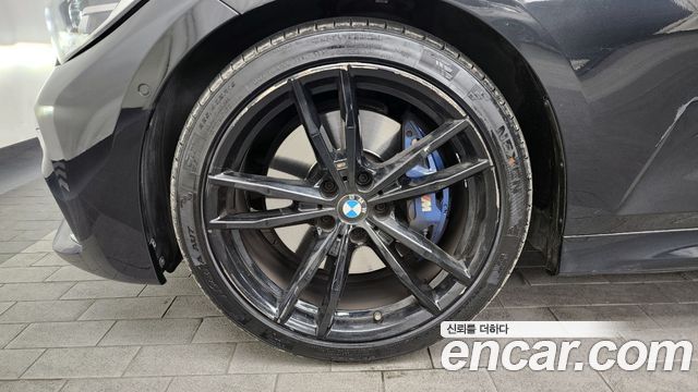 BMW 3-Series 330i M Sport