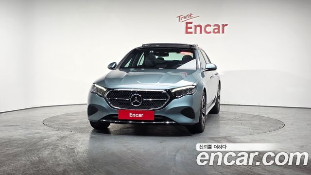 Mercedes-Benz E-Class E200 Avantgarde