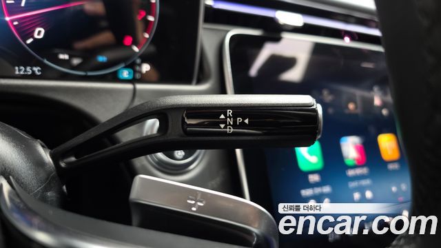 Mercedes-Benz E-Class E200 Avantgarde