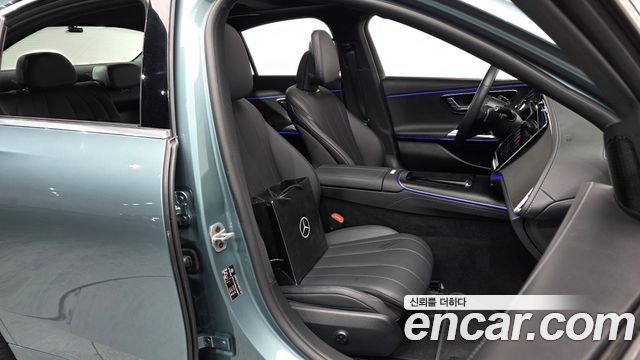 Mercedes-Benz E-Class E200 Avantgarde
