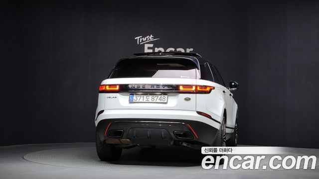 Land Rover Range Rover Velar 2.0 D240 SE