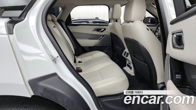 Land Rover Range Rover Velar 2.0 D240 SE
