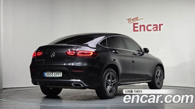 Mercedes-Benz GLC-Class GLC300e 4MATIC Coupe
