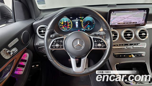 Mercedes-Benz GLC-Class GLC300e 4MATIC Coupe