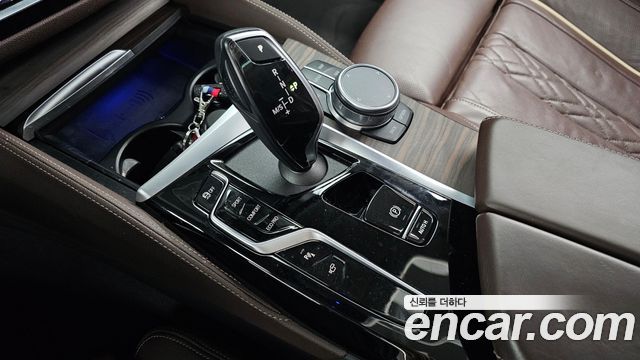BMW 5-Series 530i Luxury