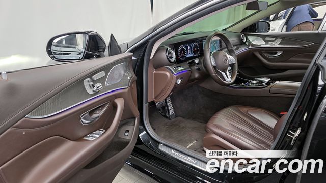 Mercedes-Benz CLS-Class CLS300d AMG Line
