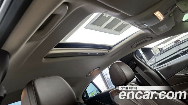 Mercedes-Benz CLS-Class CLS300d AMG Line