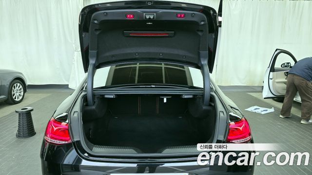 Mercedes-Benz CLS-Class CLS300d AMG Line