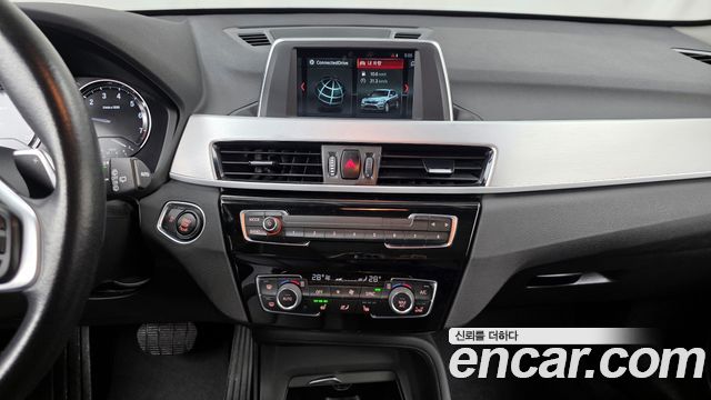BMW X1 xDrive 20i Advantage