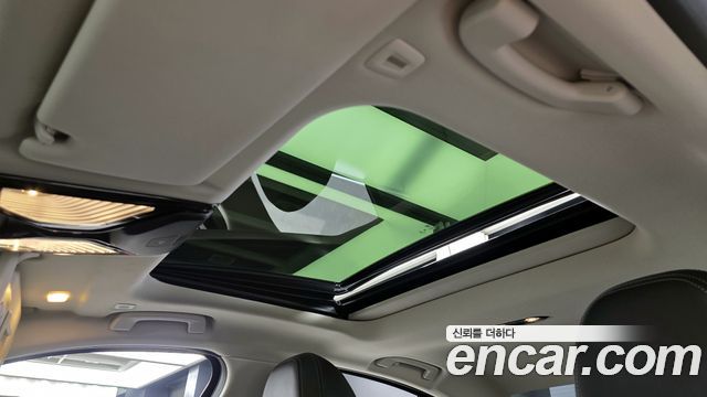 BMW 3-Series 320i