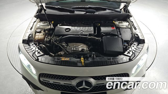 Mercedes-Benz GLB-Class GLB250 4MATIC