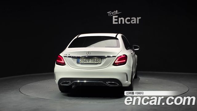 Mercedes-Benz C-Class C200 AMG Line