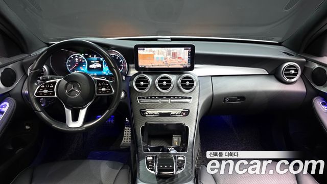 Mercedes-Benz C-Class C200 AMG Line