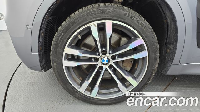 BMW X6 M50d