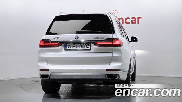BMW X7 xDrive 40i Design Pure Excellence 7-Seater
