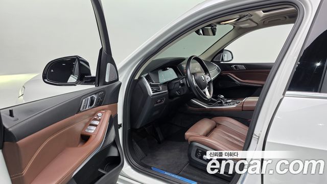 BMW X7 xDrive 40i Design Pure Excellence 7-Seater