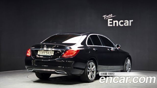 Mercedes-Benz C-Class C220 d Avantgarde