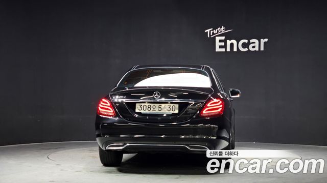 Mercedes-Benz C-Class C220 d Avantgarde