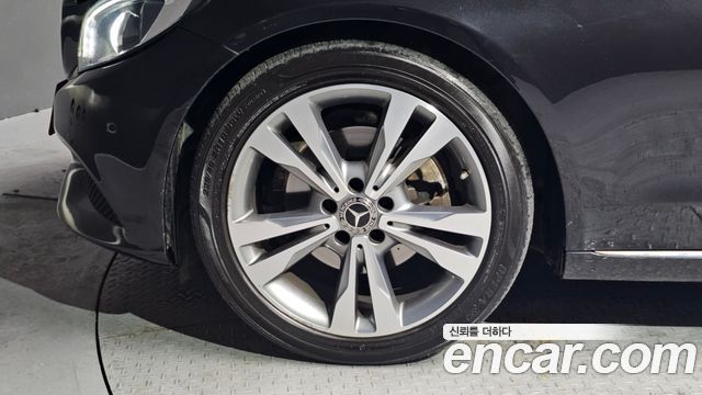 Mercedes-Benz C-Class C220 d Avantgarde