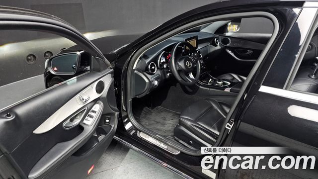 Mercedes-Benz C-Class C220 d Avantgarde