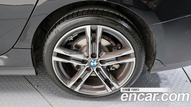 BMW 2-Series 220i M Sports