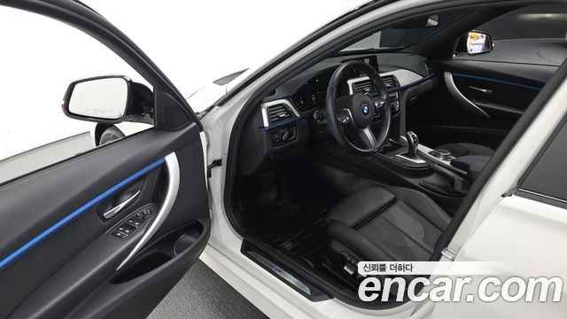 BMW 3-Series 320i M Sport