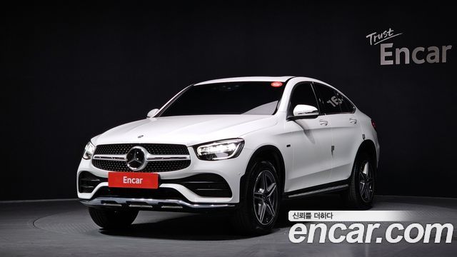 Mercedes-Benz GLC-Class GLC300e 4MATIC Coupe