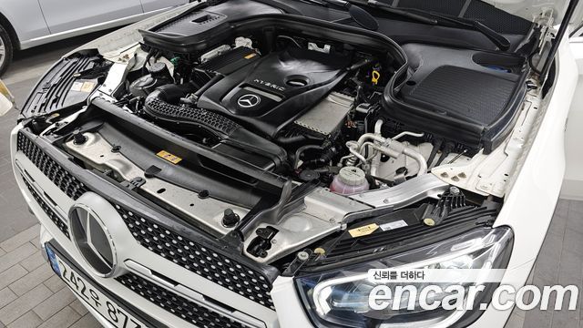 Mercedes-Benz GLC-Class GLC300e 4MATIC Coupe