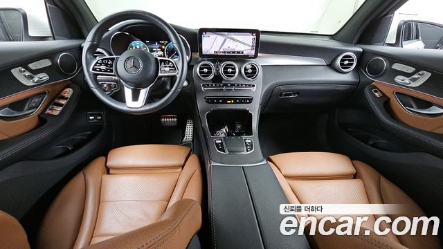 Mercedes-Benz GLC-Class GLC300e 4MATIC Coupe